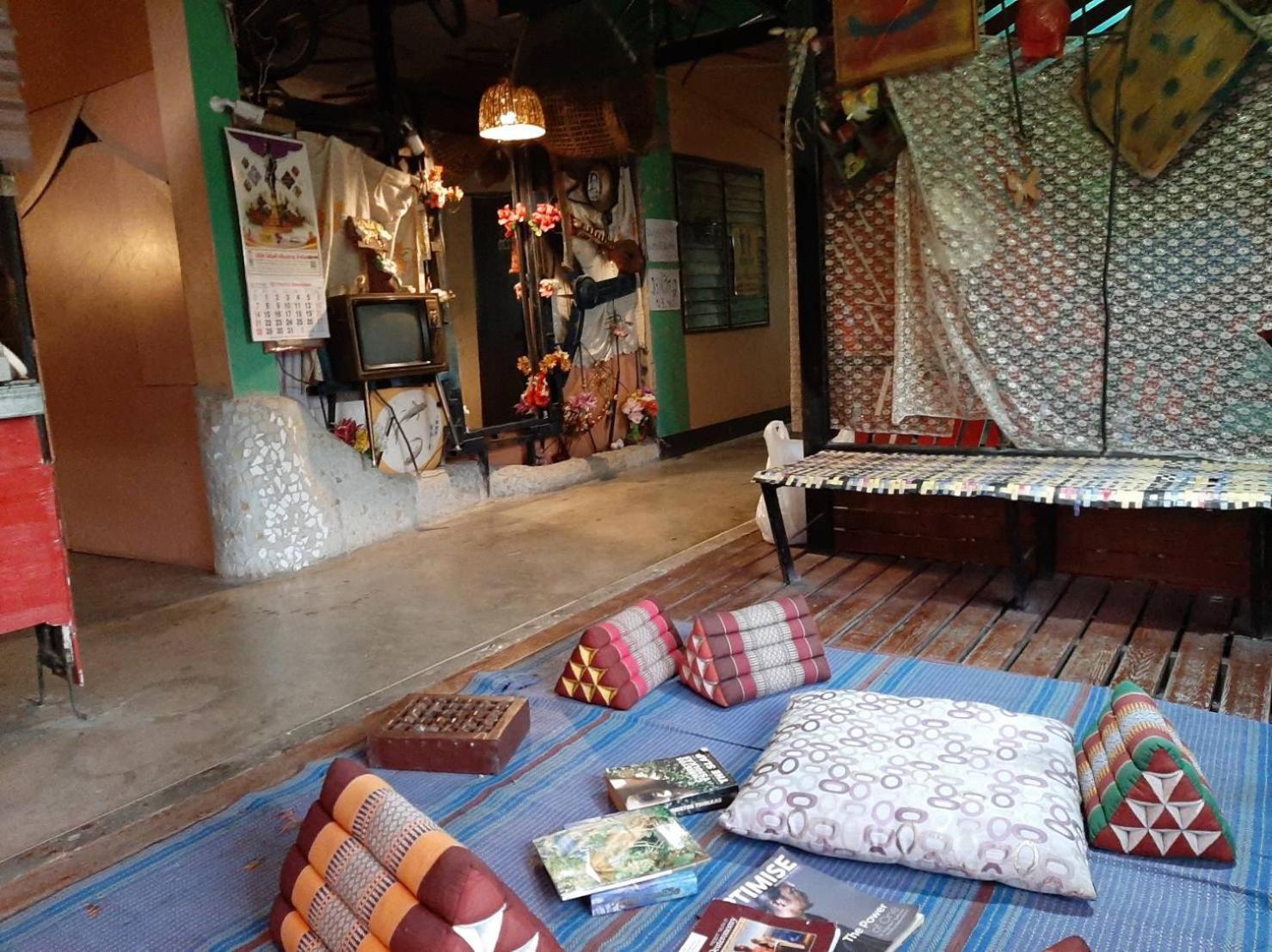 Adchara Mansion Hotel Chiang Rai Exterior photo
